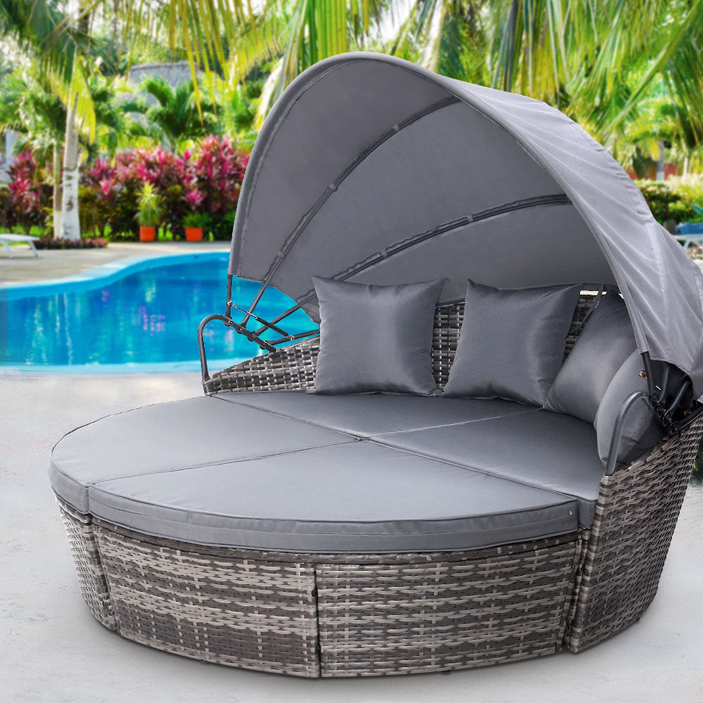 Outdoor Daybeds